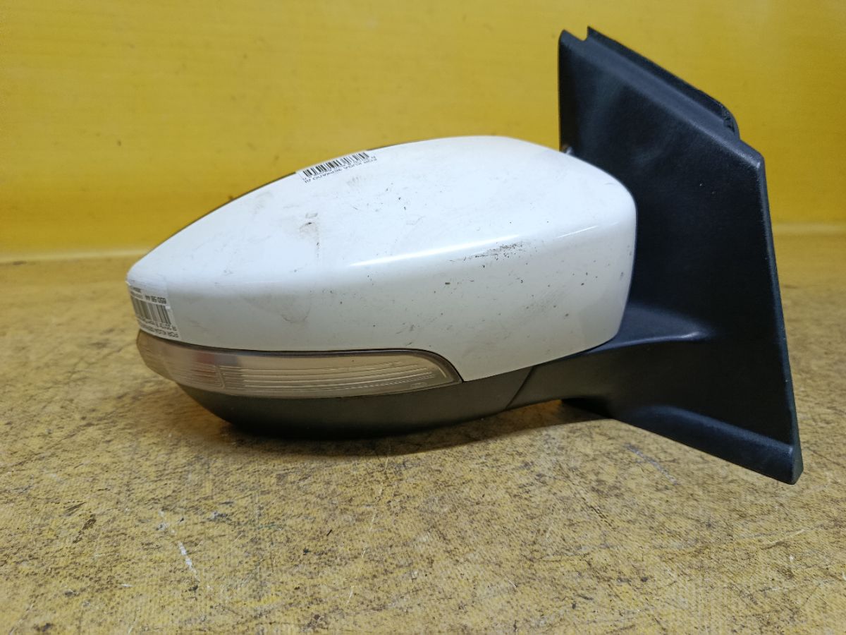 Зеркало двери боковой на Ford Kuga Фото 1
