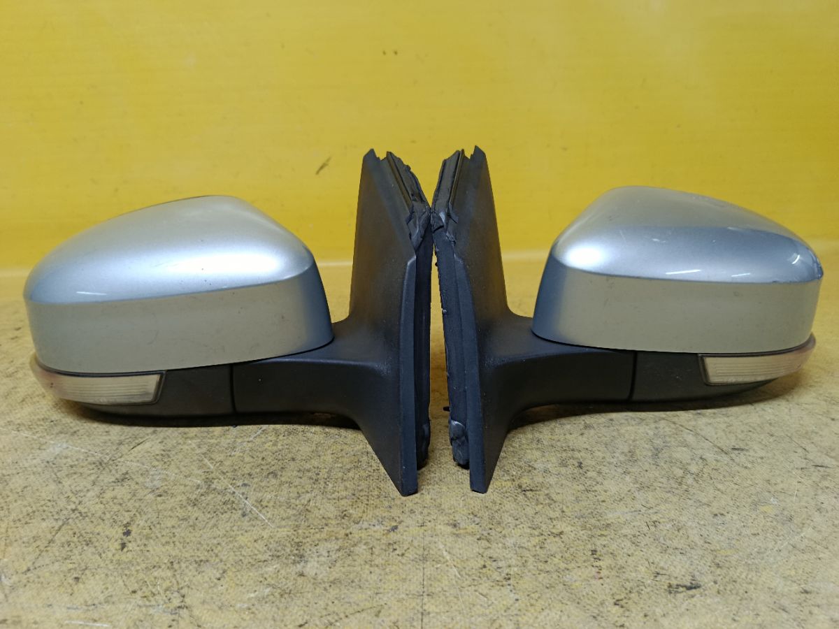 Зеркало двери боковой на Ford Focus 3 Фото 1