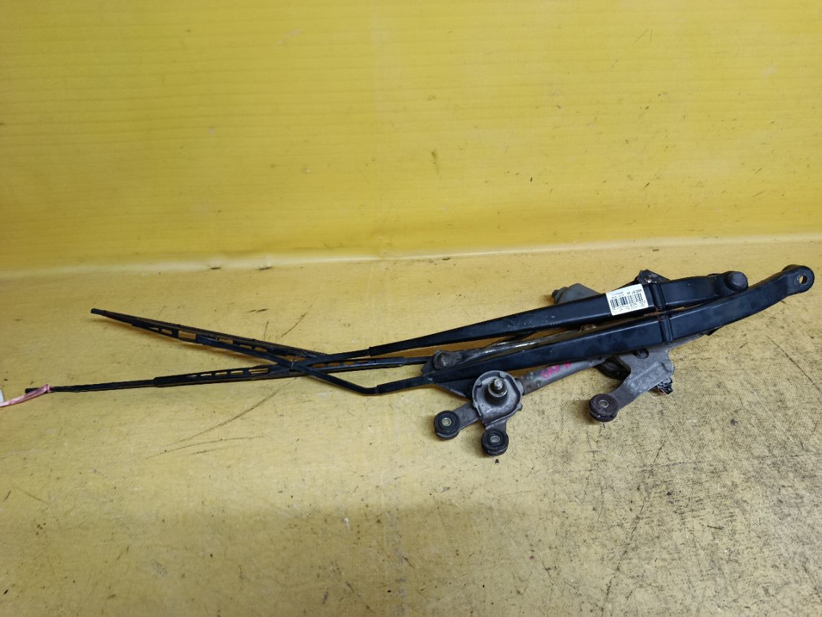 Мотор привода дворников 76505-TF0-G01 на Honda Jazz GE8 Фото 1
