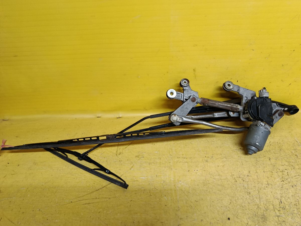 Мотор привода дворников 76505-TF0-G01 на Honda Jazz GE8 Фото 2