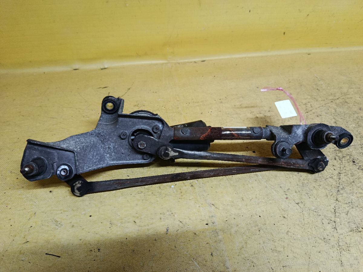 Мотор привода дворников на Mazda Premacy CP8W Фото 2