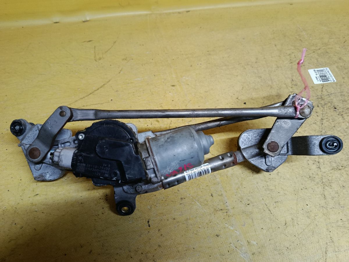 Мотор привода дворников 38110-79J00 на Suzuki Sx4 YA21S Фото 1