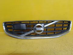 Решетка радиатора на Volvo S60 FS 30795040