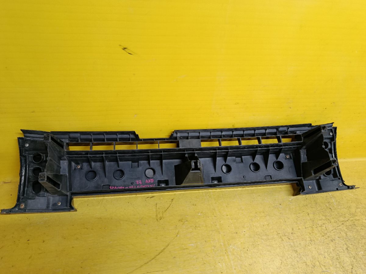 Решетка радиатора 62310-3W701 на Infiniti Qx4 R50 Фото 4