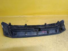 Решетка радиатора 75100-S10-J010 на Honda Cr-V RD1 Фото 3