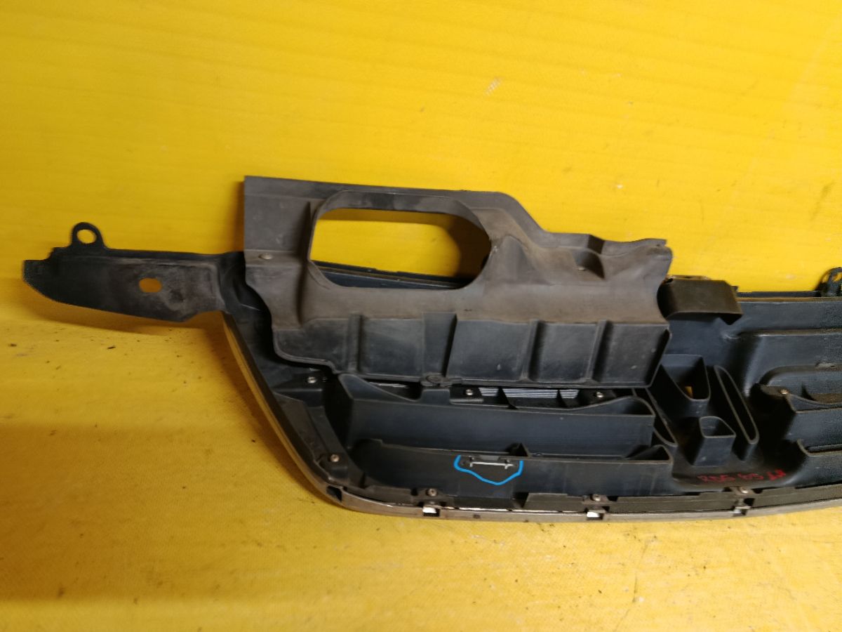 Решетка радиатора 71121-S9A-00, 725A-CRV-02 на Honda Cr-V RD5 Фото 5