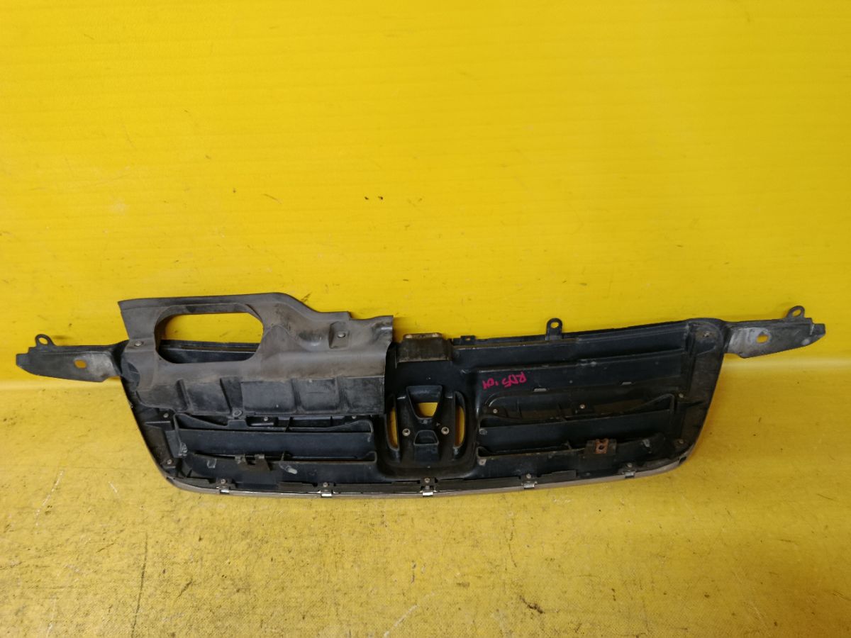 Решетка радиатора 71121-S9A-00, 725A-CRV-02 на Honda Cr-V RD5 Фото 5