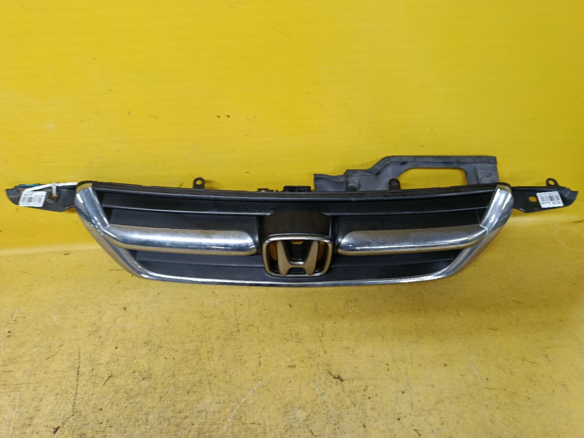 Решетка радиатора 71121-S9A-00, 725A-CRV-02 на Honda Cr-V RD5 Фото 2
