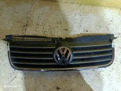 Решетка радиатора на Volkswagen Passat 3B 3B0853651H  3B0853601C