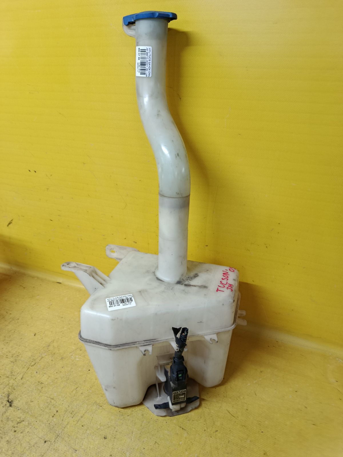 Бачок омывателя 98610-2E001 на Hyundai Tucson 1 JM Фото 1