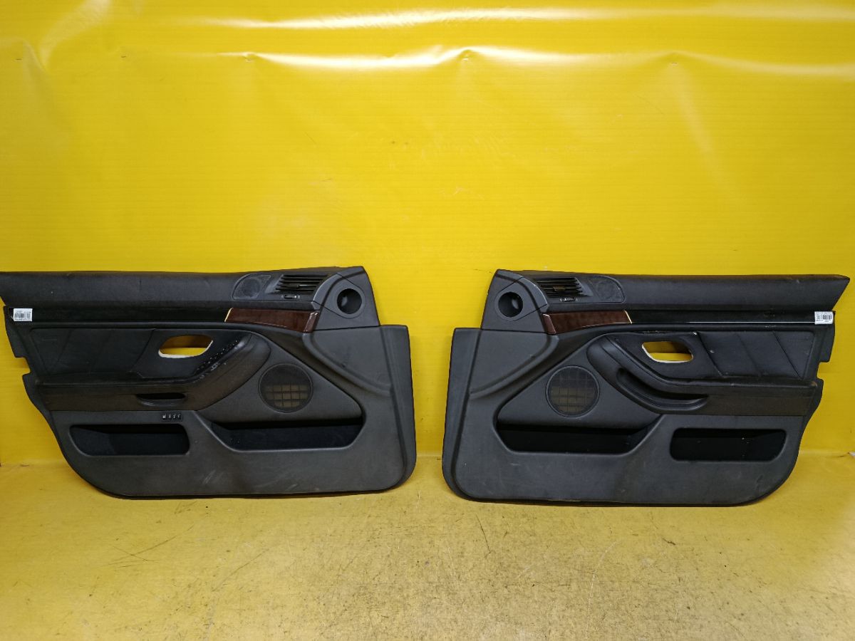 Обшивка двери на Bmw 5-Series E39 Фото 1