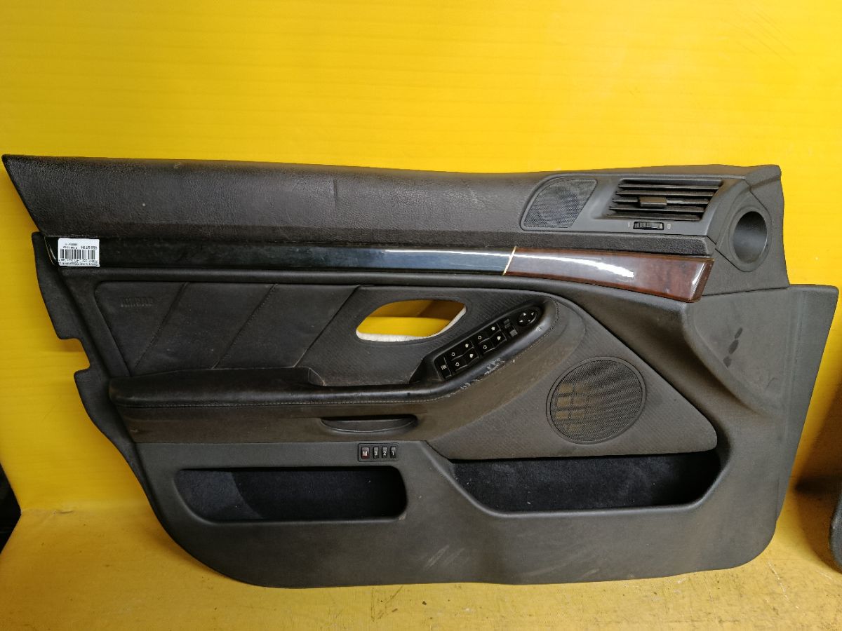 Обшивка двери на Bmw 5-Series E39 Фото 2