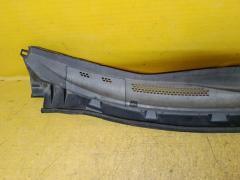 Решетка под лобовое стекло 66862-ED500, 66820-ED50A на Nissan Tiida C11 Фото 3