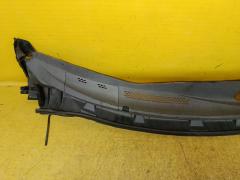 Решетка под лобовое стекло 66862-ED500, 66820-ED50A на Nissan Tiida C11 Фото 3