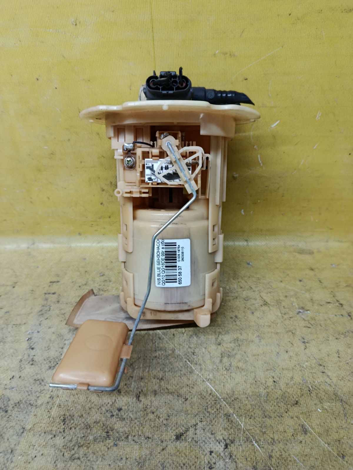 Бензонасос на Nissan Bluebird Sylphy QG10 QG18DE Фото 2