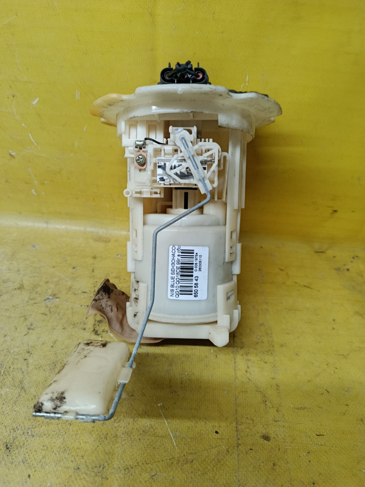 Бензонасос на Nissan Bluebird Sylphy QG10 QG18DE Фото 2