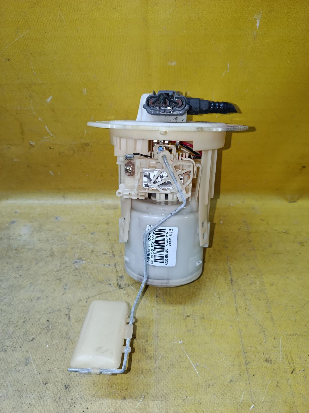 Бензонасос на Nissan Bluebird Sylphy QG10 QG18DE Фото 2