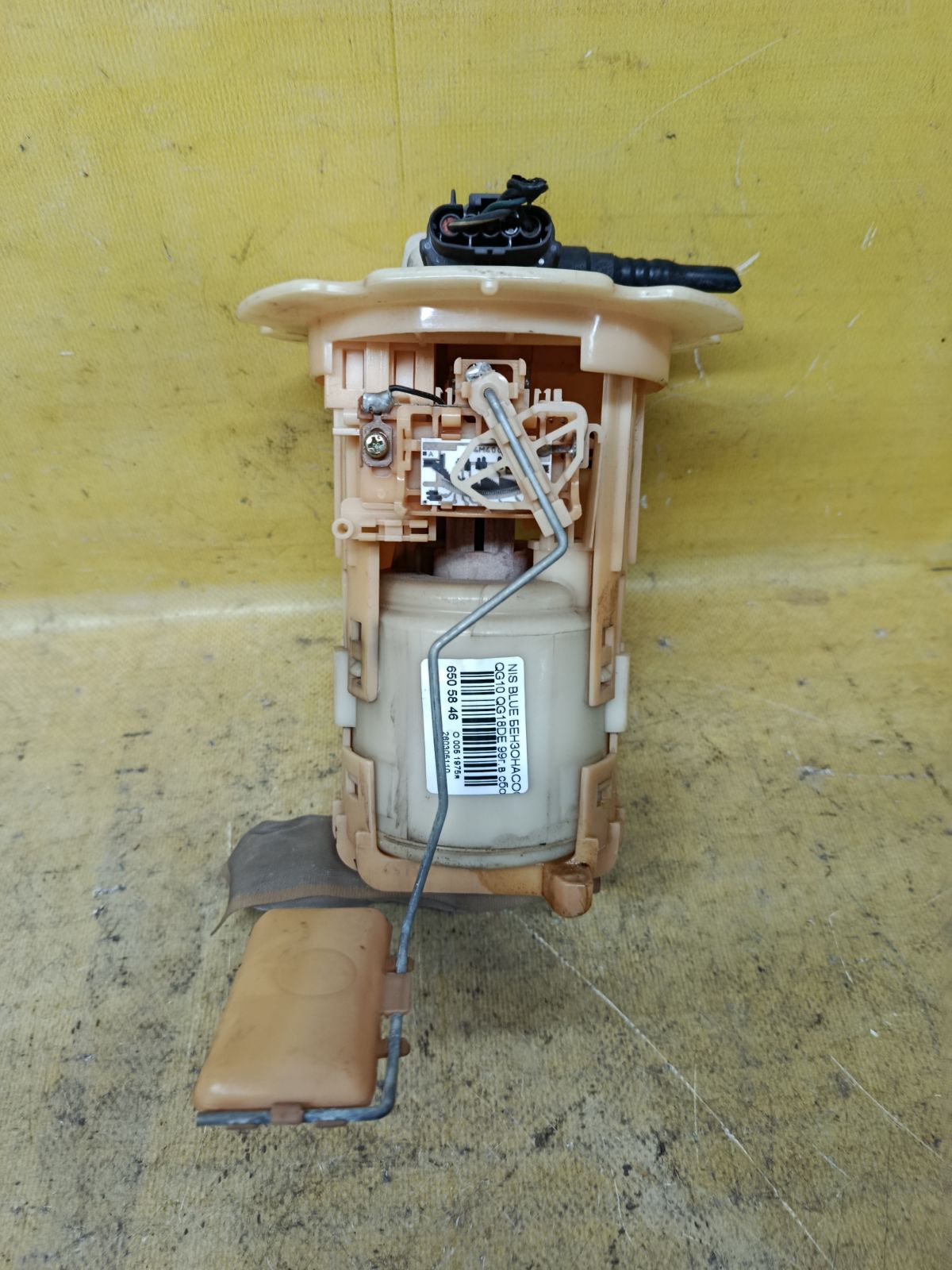 Бензонасос на Nissan Bluebird Sylphy QG10 QG18DE Фото 2