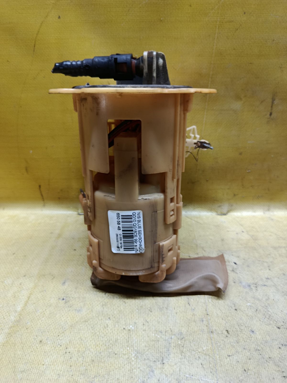 Бензонасос на Nissan Bluebird Sylphy QG10 QG18DE Фото 3