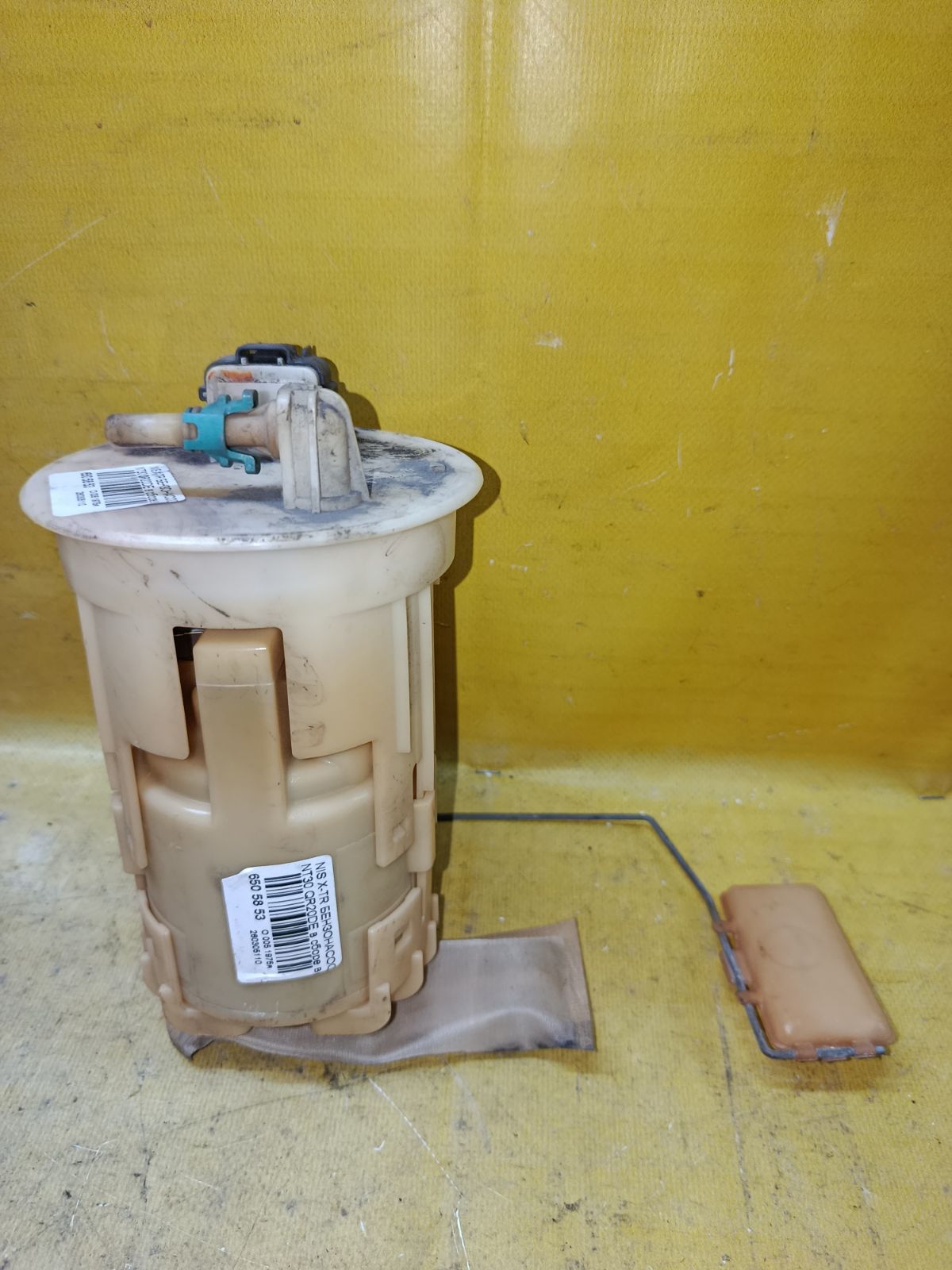 Бензонасос на Nissan X-Trail NT30 QR20DE Фото 3