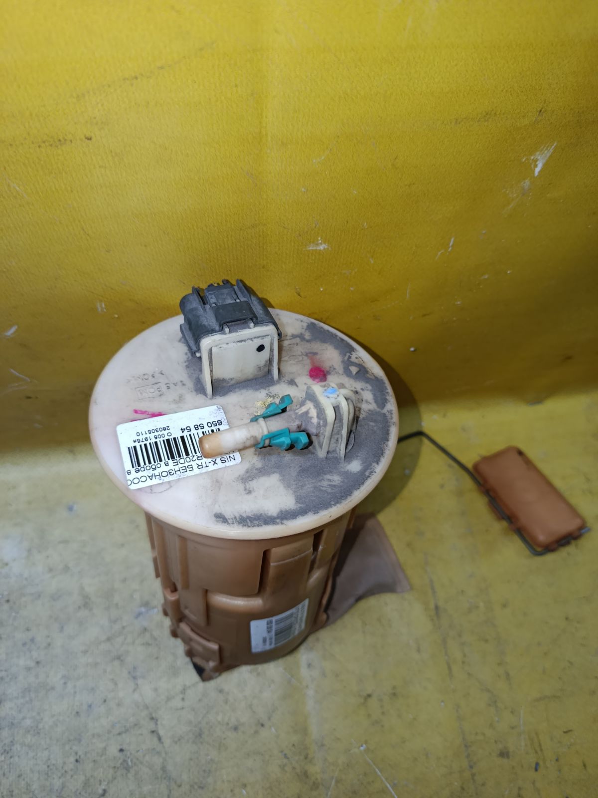 Бензонасос на Nissan X-Trail NT30 QR20DE Фото 1