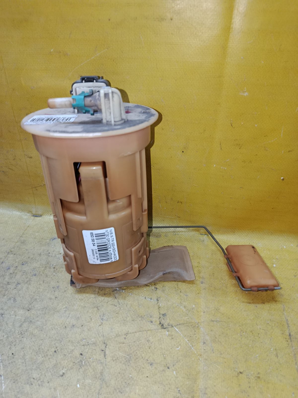 Бензонасос на Nissan X-Trail NT30 QR20DE Фото 3