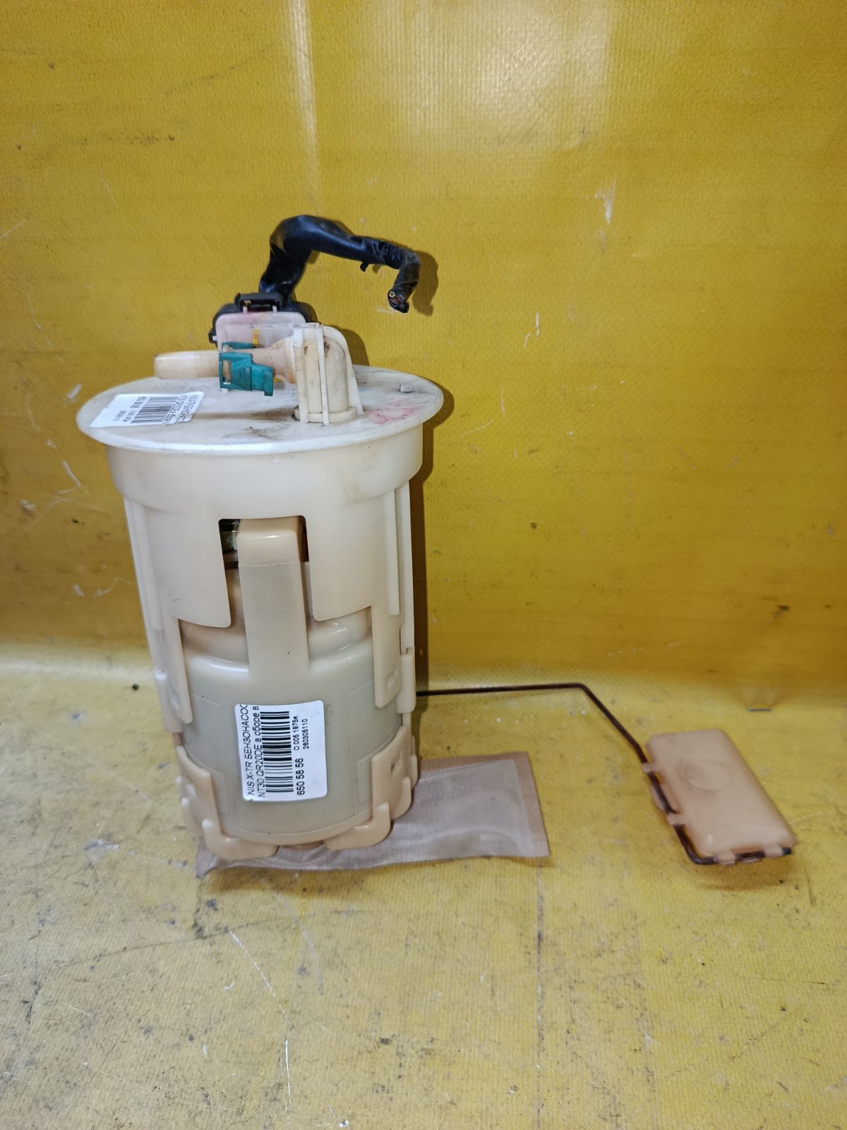 Бензонасос на Nissan X-Trail NT30 QR20DE Фото 3