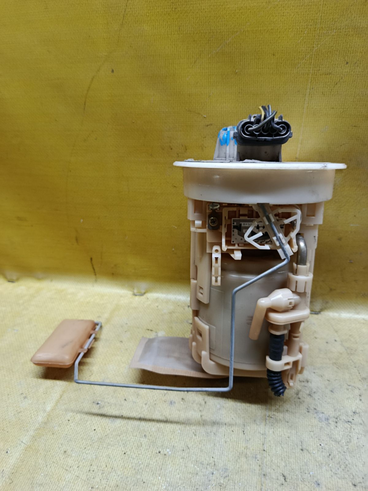 Бензонасос на Nissan X-Trail NT30 QR20DE Фото 2