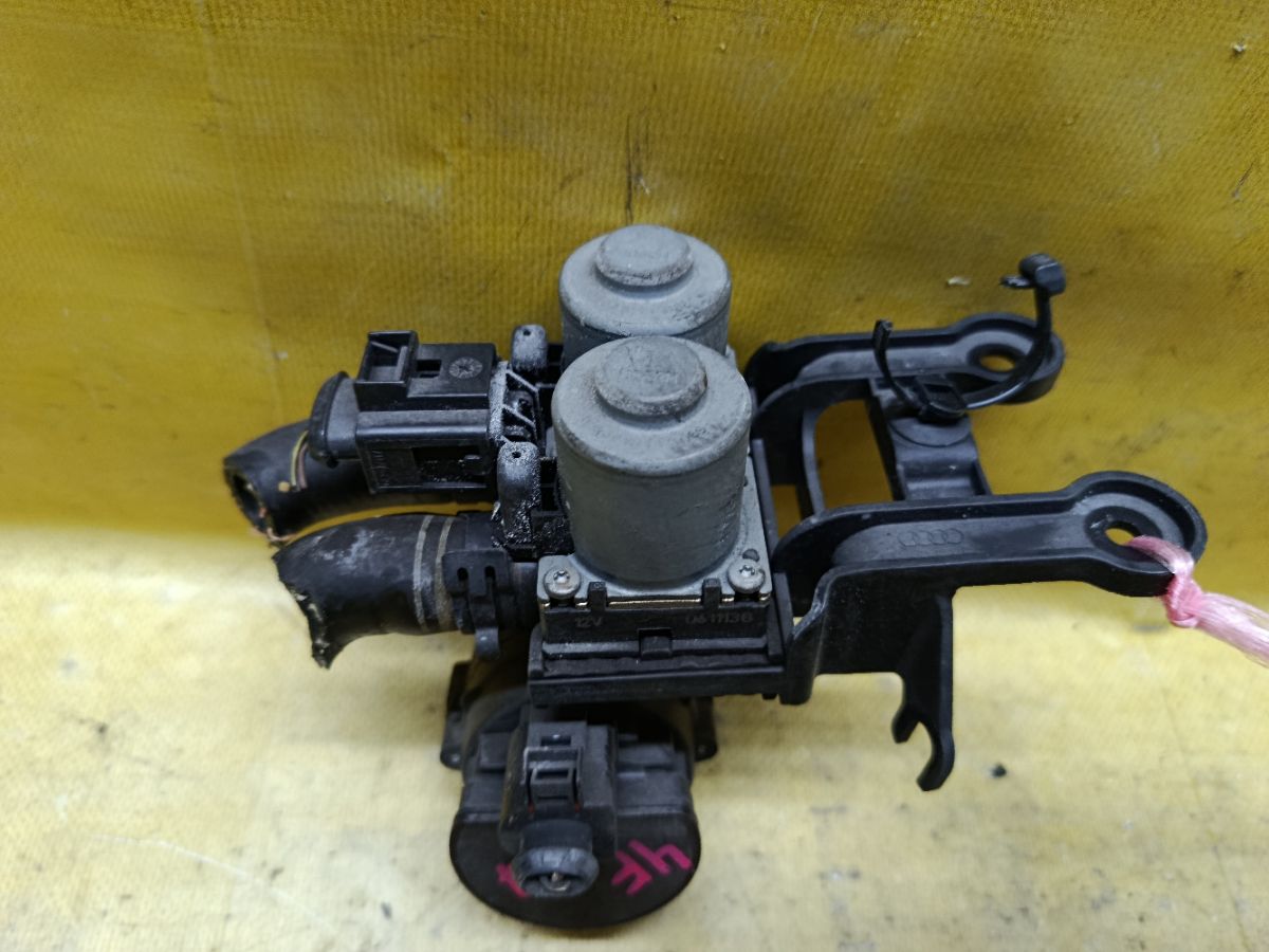 Клапан отопителя на Audi A6 4F BDW Фото 2