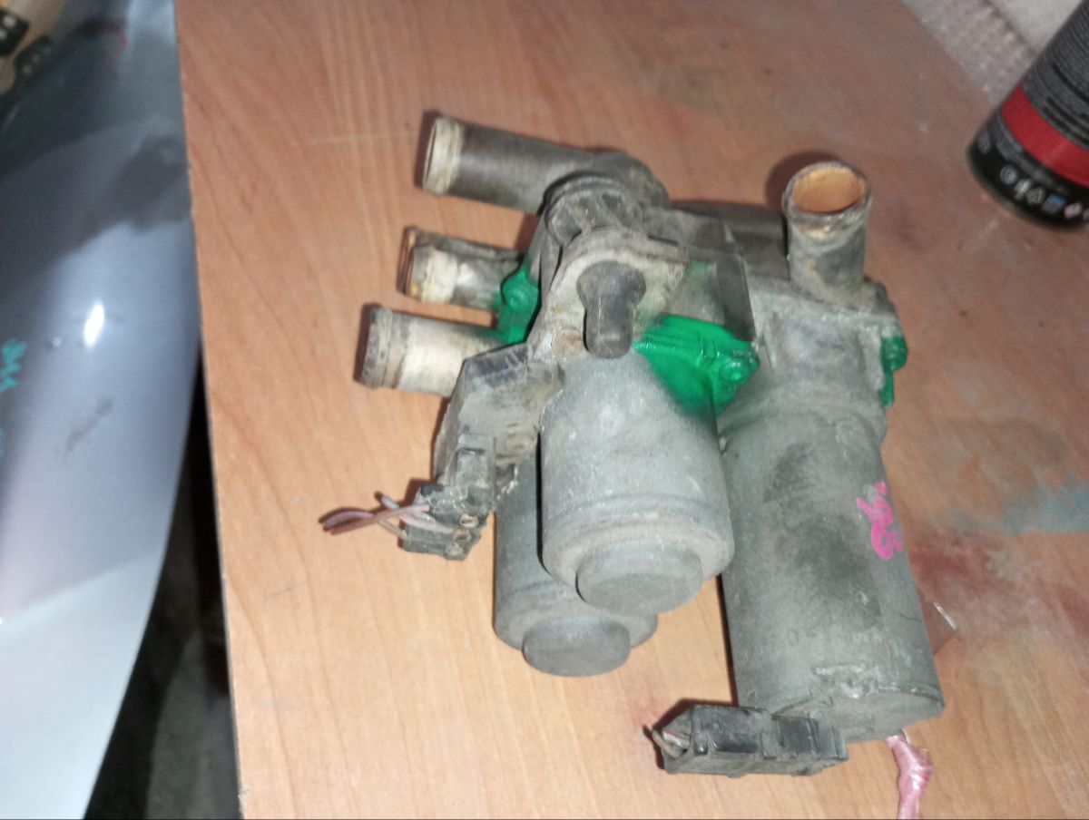 Клапан отопителя A0018301484, 1147412063, A1408300084, A1408300784 на Mercedes-Benz S-Class W140.033 104.990 Фото 3