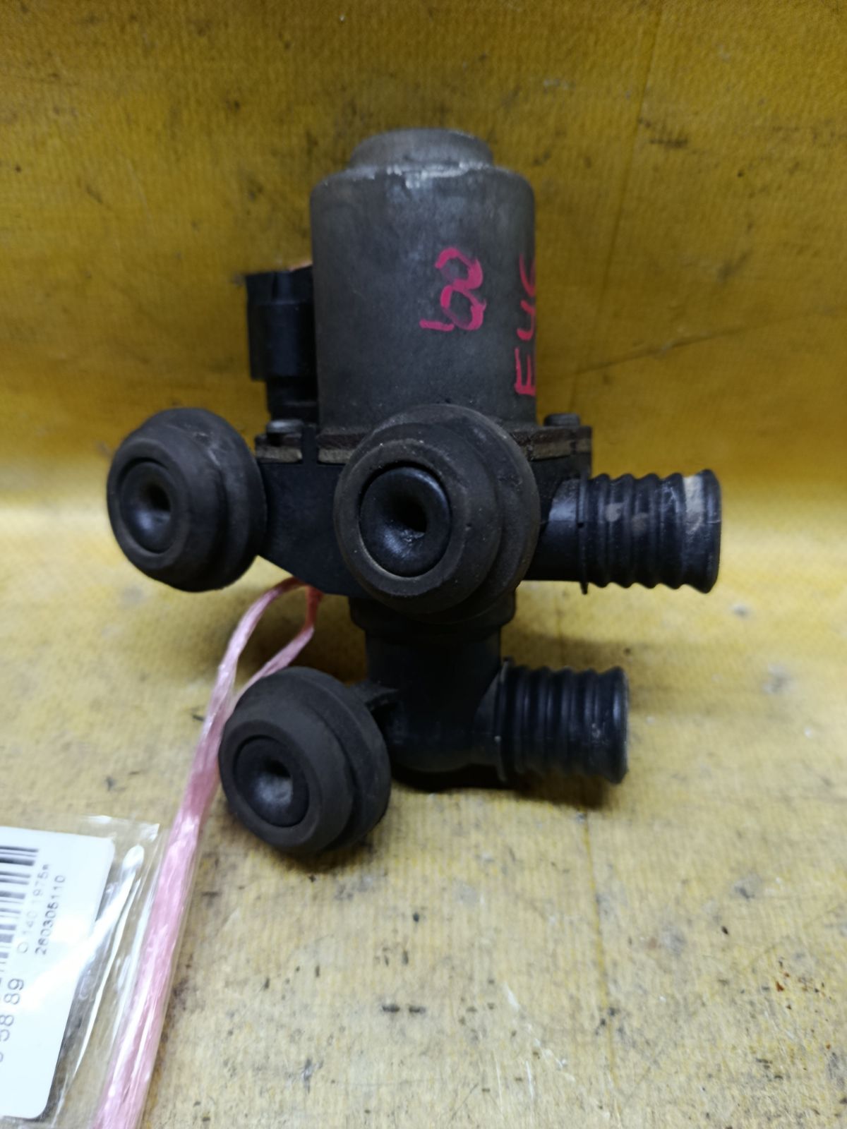 Клапан отопителя 6411836980508, 64118369805 на Bmw 3-Series E46-BL31 M43 Фото 1