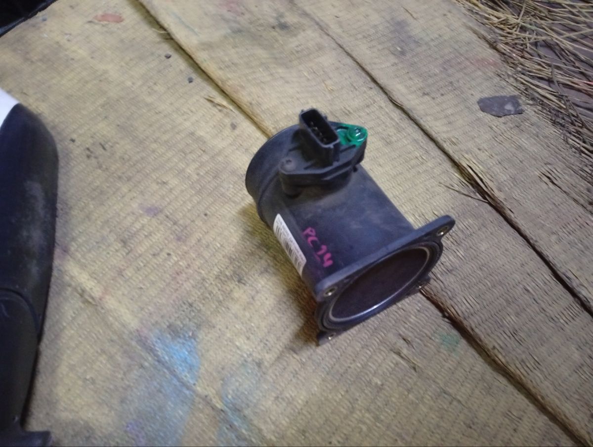 Датчик расхода воздуха 22680-AD201, 22680AD200, 22680AD20A на Nissan Serena PC24 SR20DE Фото 7
