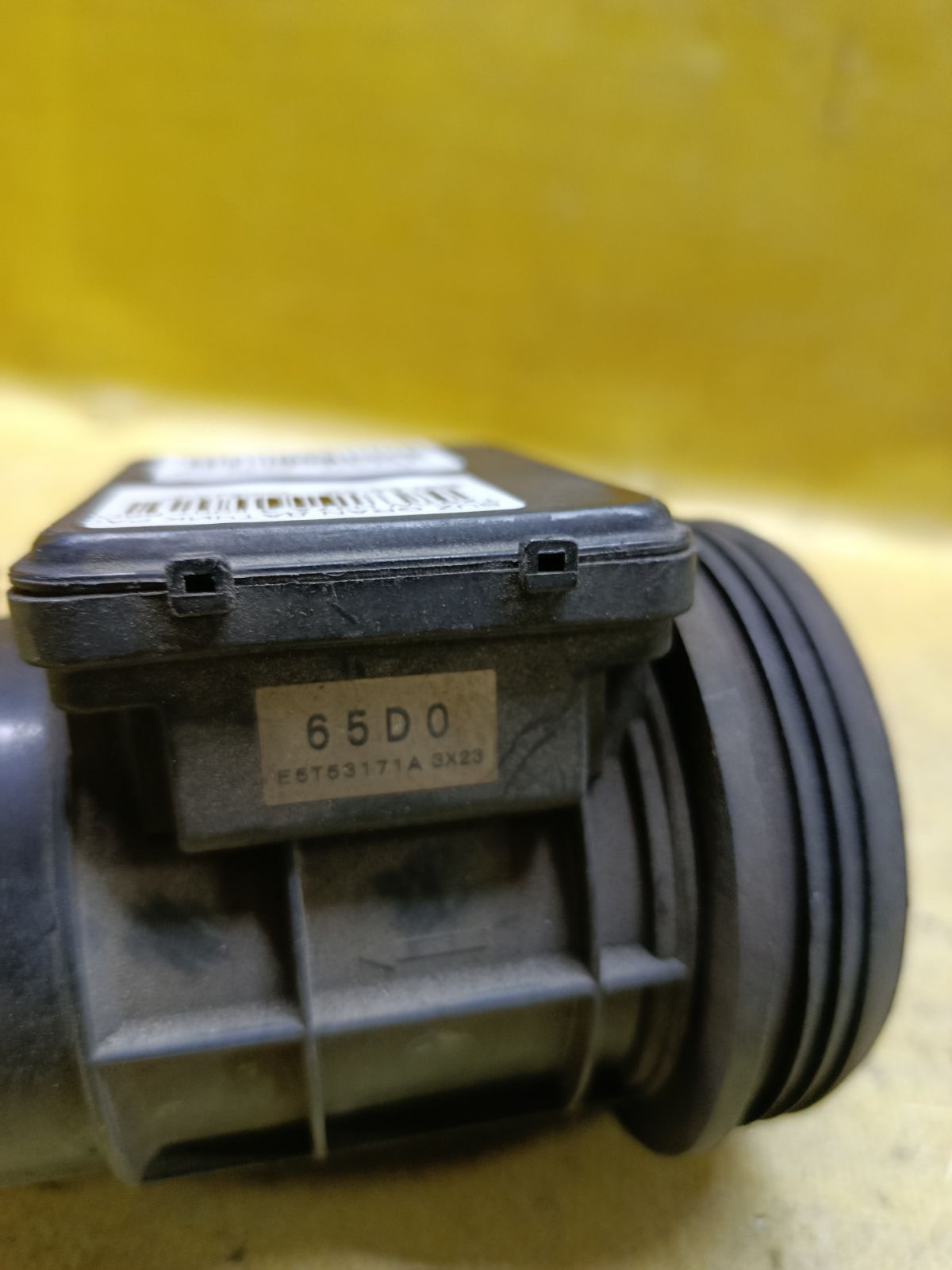 Датчик расхода воздуха на Suzuki Grand Vitara TX92W H27A Фото 4