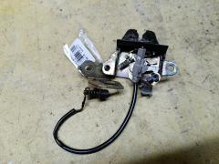 Замок крышки багажника на Toyota Corona ST191