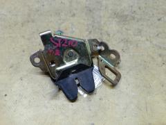 Замок крышки багажника на Toyota Corona Premio ST210 Фото 2