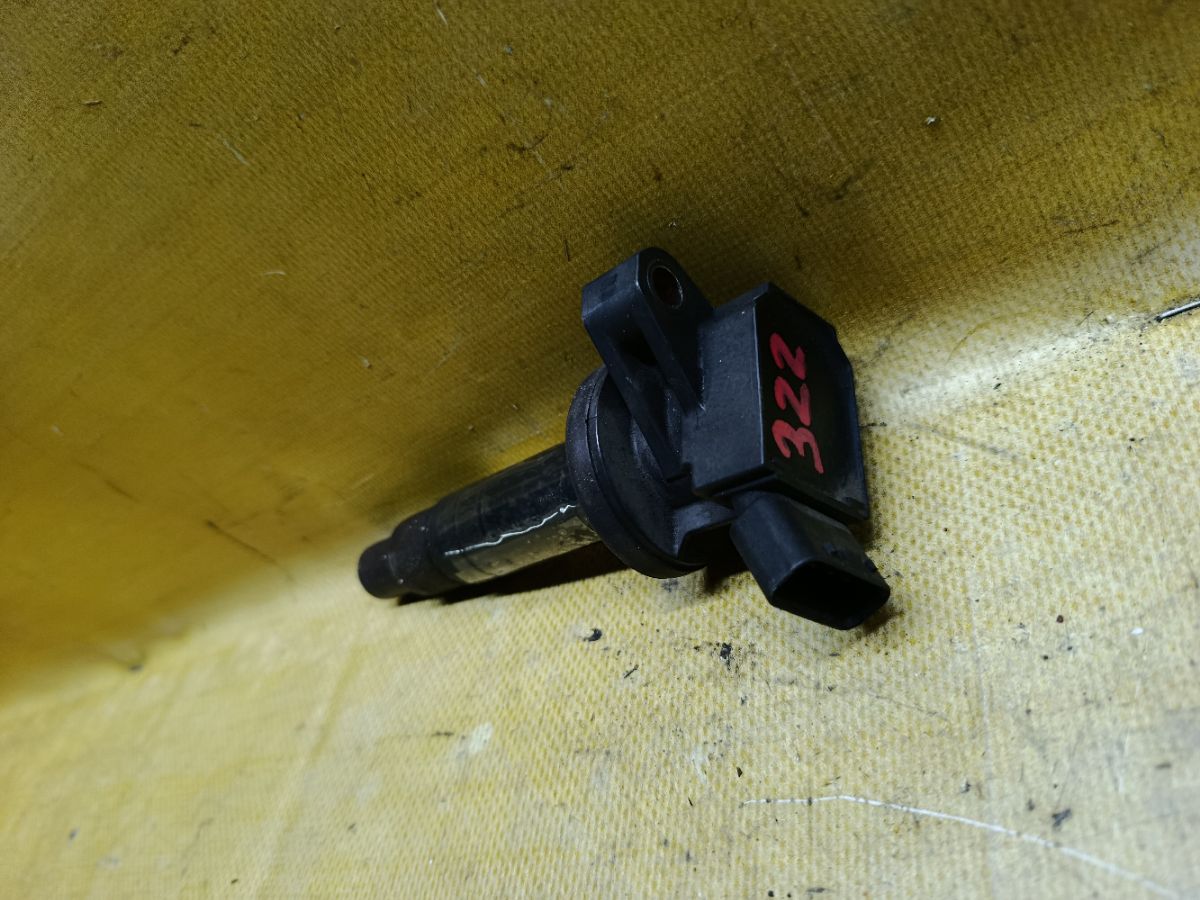 Катушка зажигания 90919-T2002 на Toyota Corolla ZZE121 3ZZ-FE Фото 1