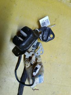 Замок двери 90550-8H300 на Nissan X-Trail NT30 Фото 2