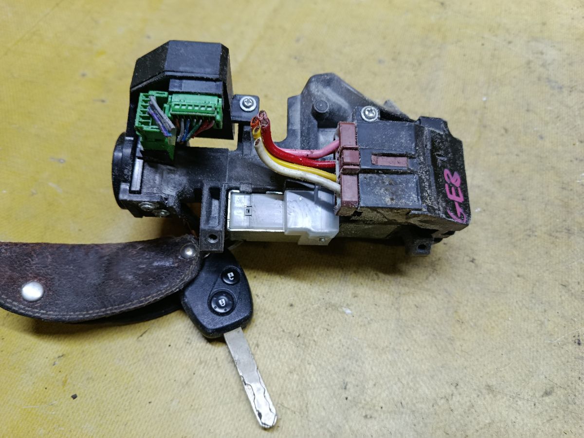 Замок зажигания на Honda Jazz GE8 Фото 2