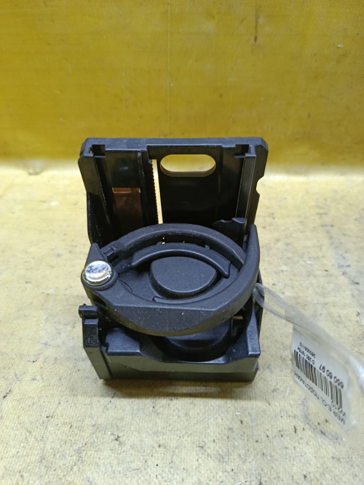 Подстаканник на Mercedes-Benz E-Class W210 Фото 2