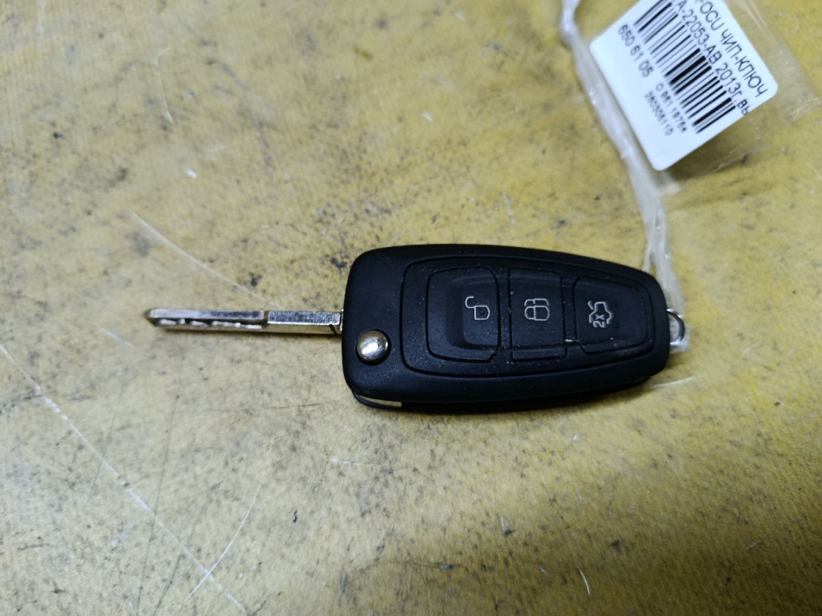 Чип-ключ BS7A-22053-AB на Ford Focus 3 Фото 1