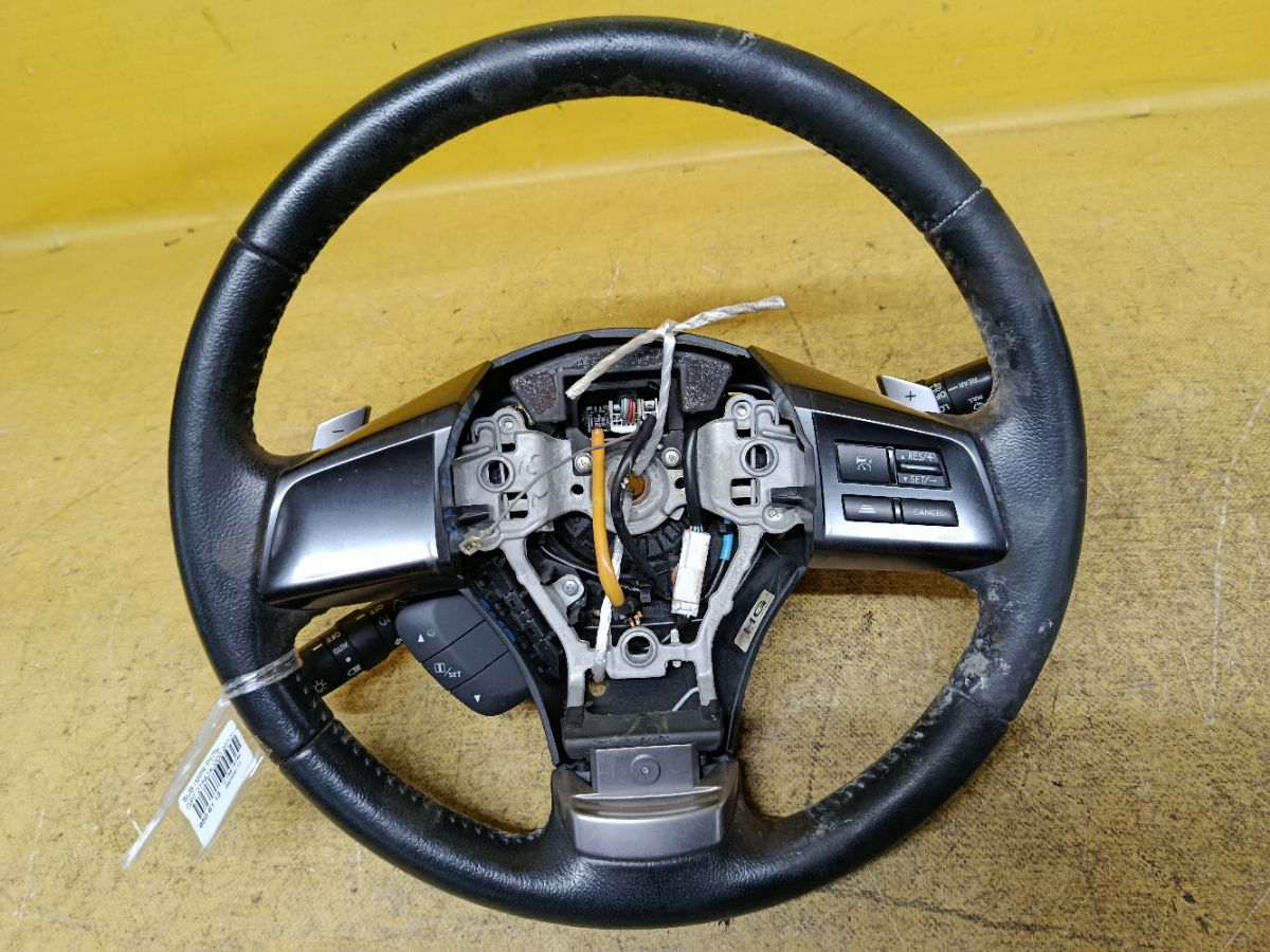 Руль 27582AJ000 на Subaru Impreza Xv GP7 Фото 1