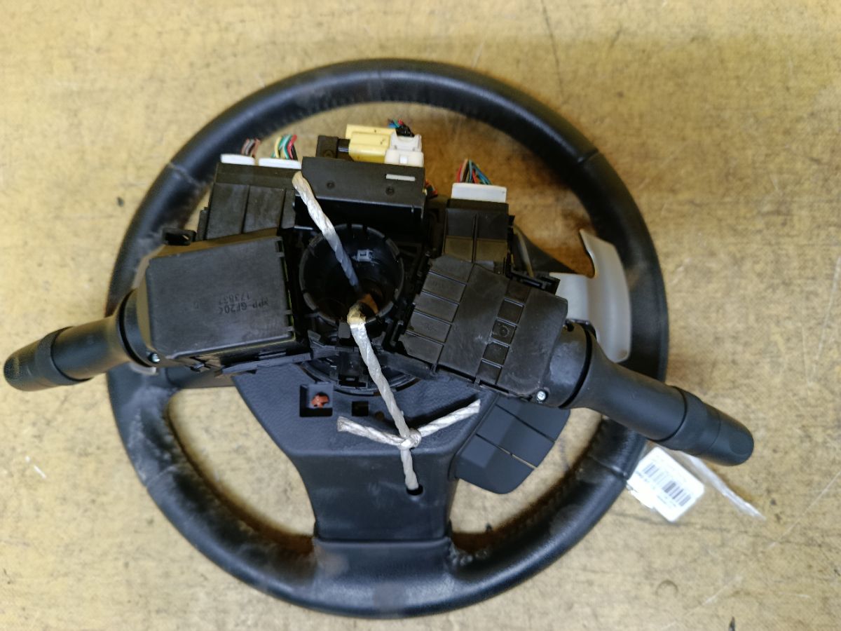 Руль 27582AJ000 на Subaru Impreza Xv GP7 Фото 8