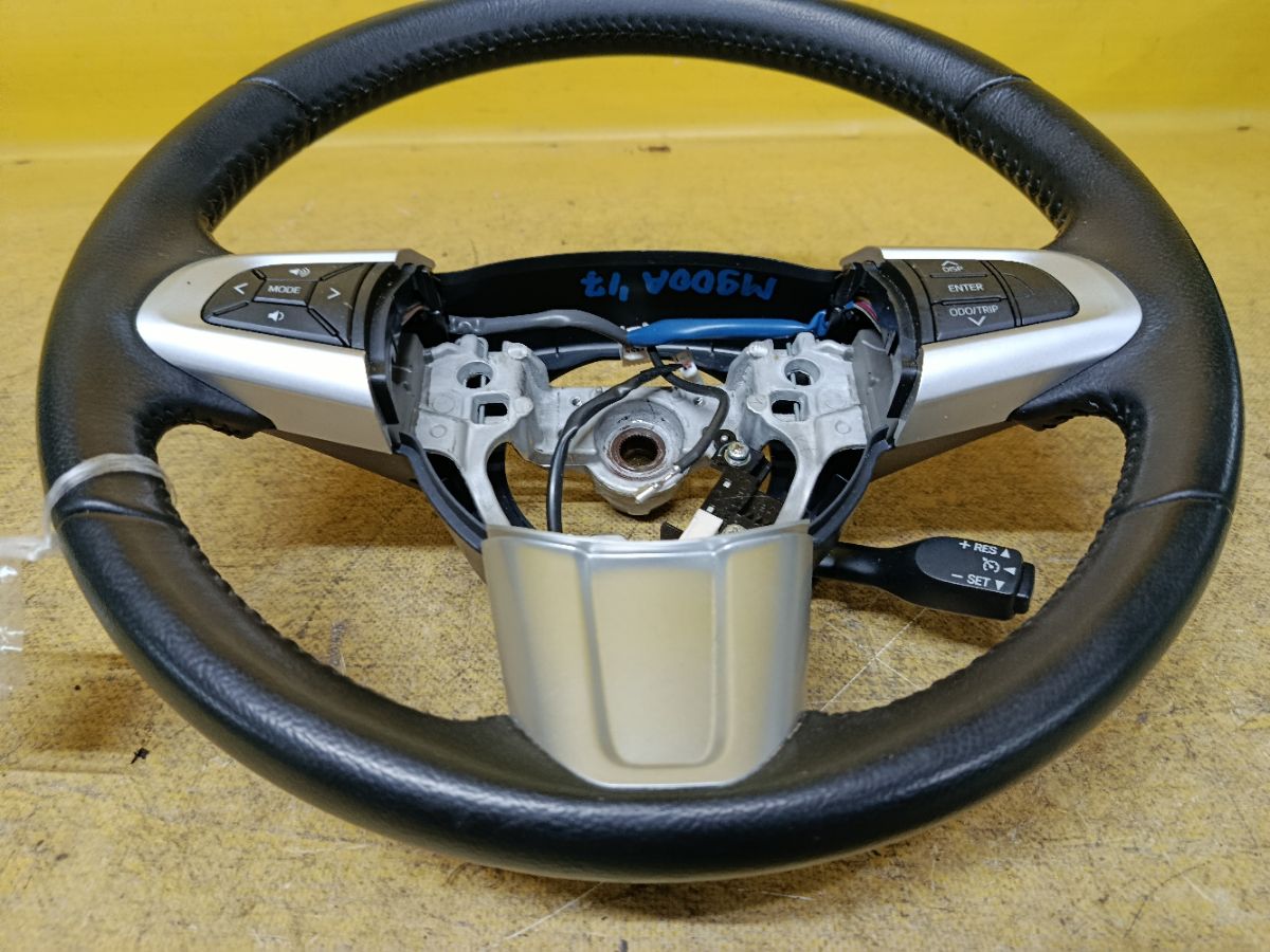 Руль на Toyota Tank M900A Фото 2