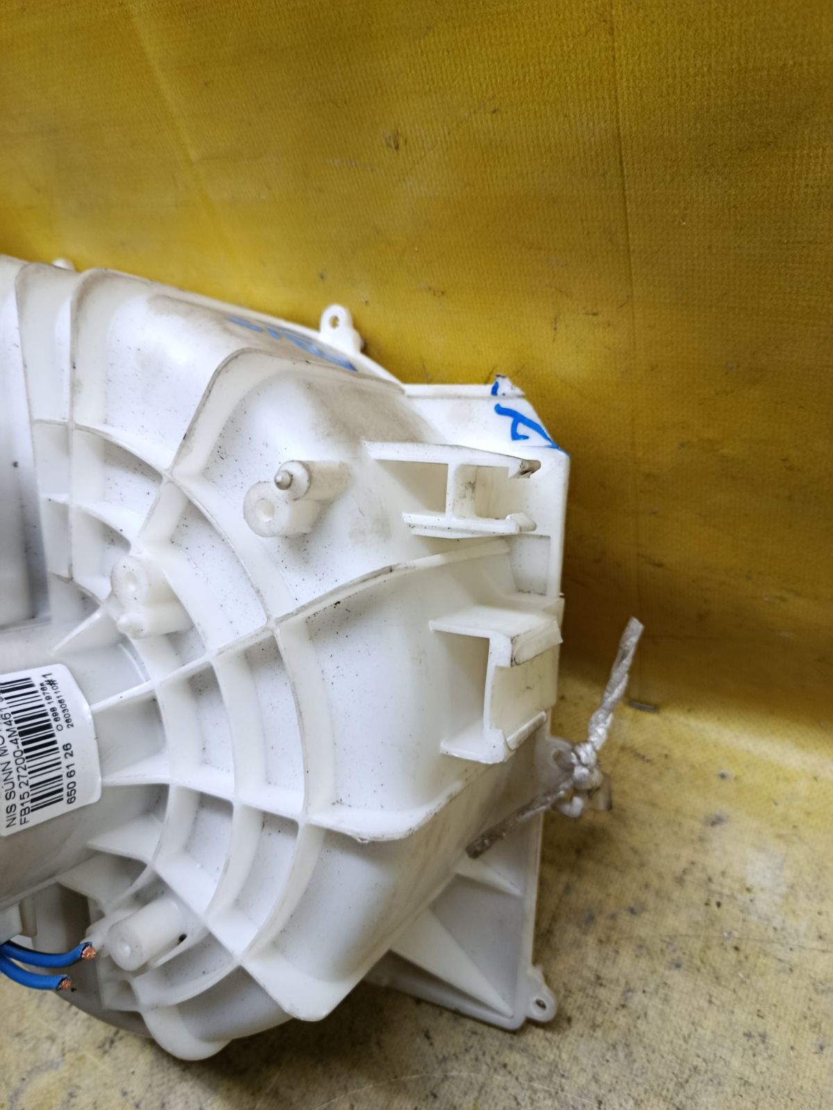 Мотор печки 27200-4M461 на Nissan Sunny FB15 Фото 2