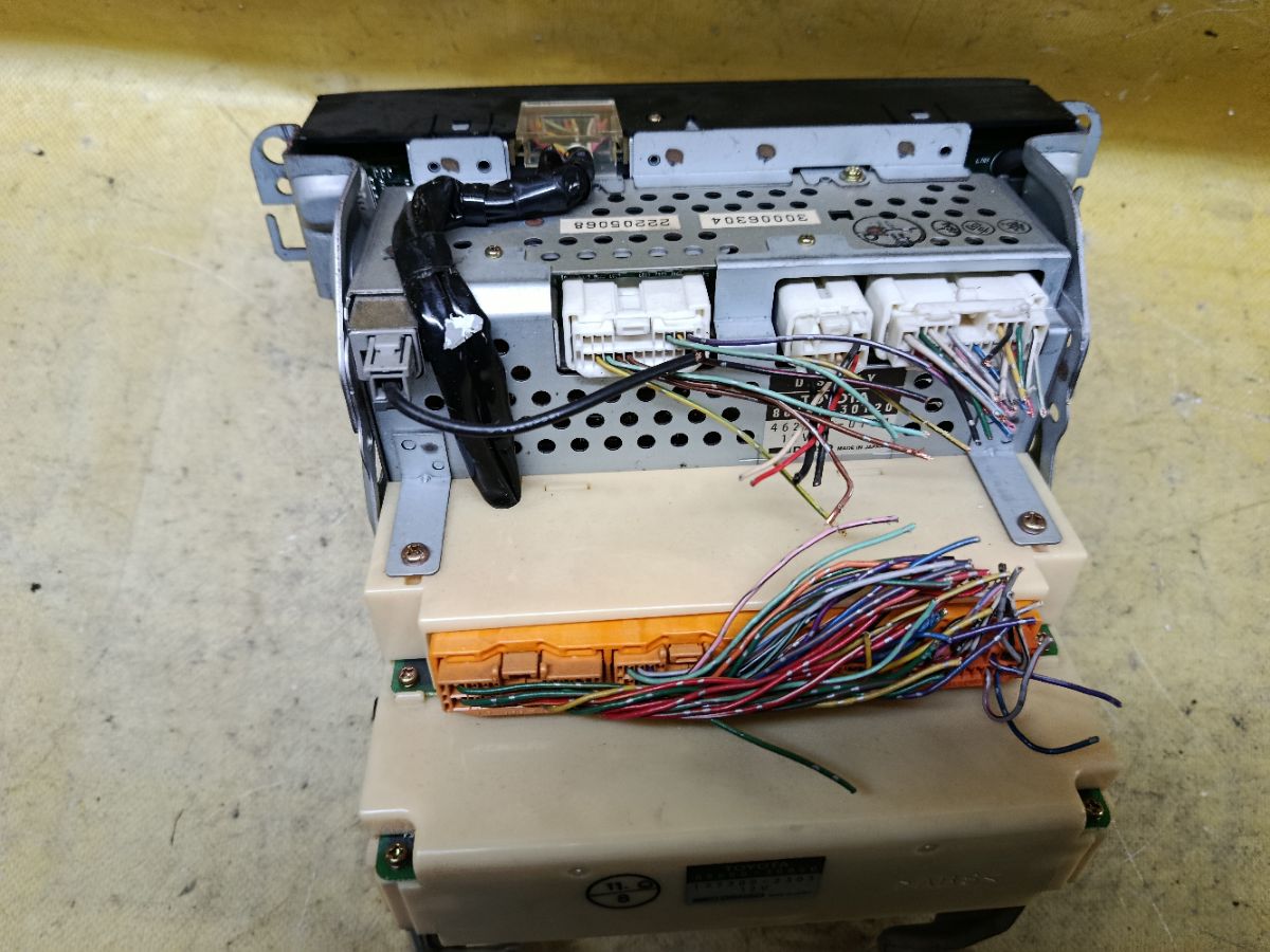 Блок управления климатконтроля 86111-30120, 88650-30850 на Toyota Crown JZS153 1JZ-GE Фото 3