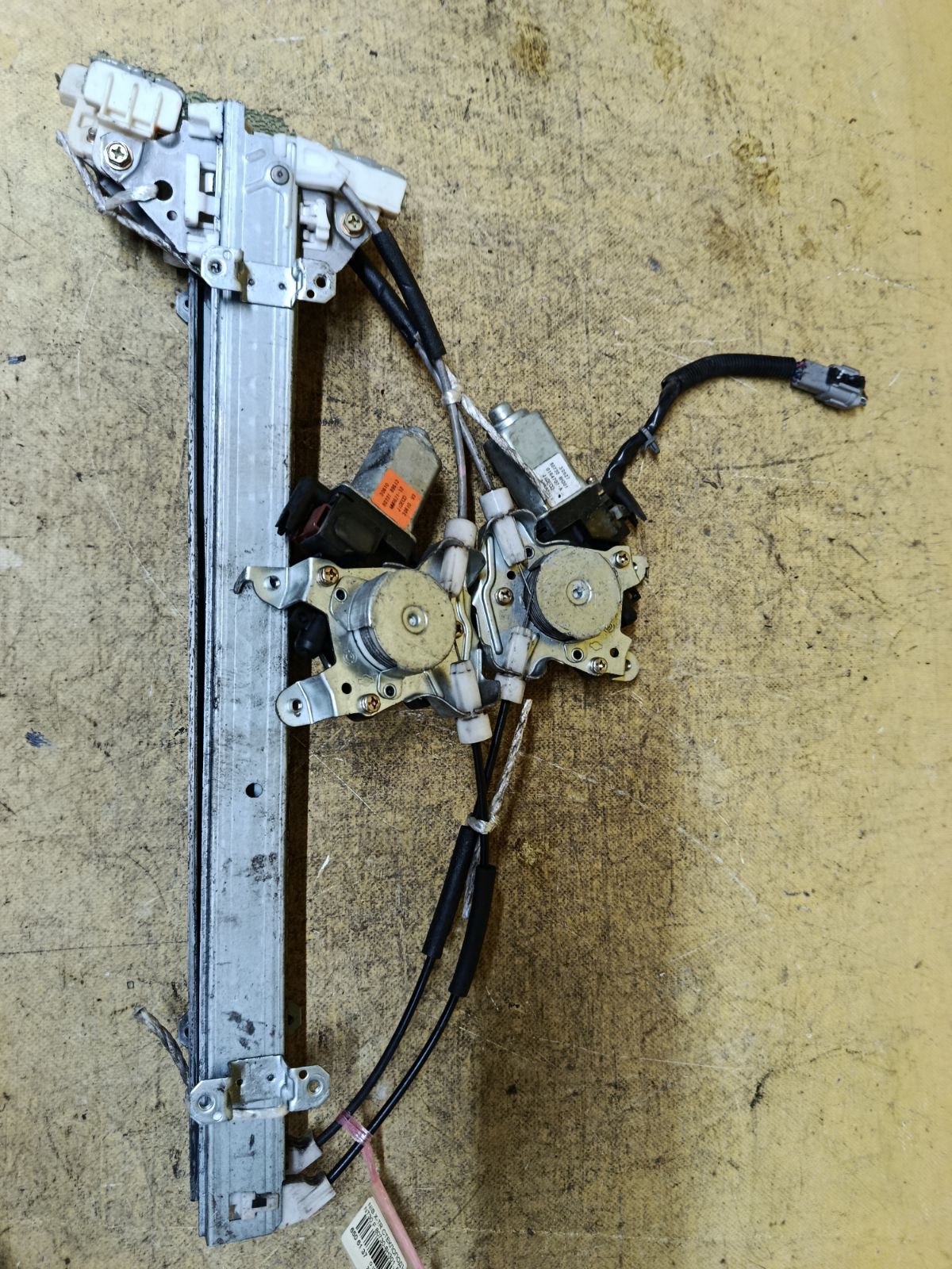 Стеклоподъемный механизм 80730-8H301, 80731-89913 на Nissan X-Trail NT30 Фото 2