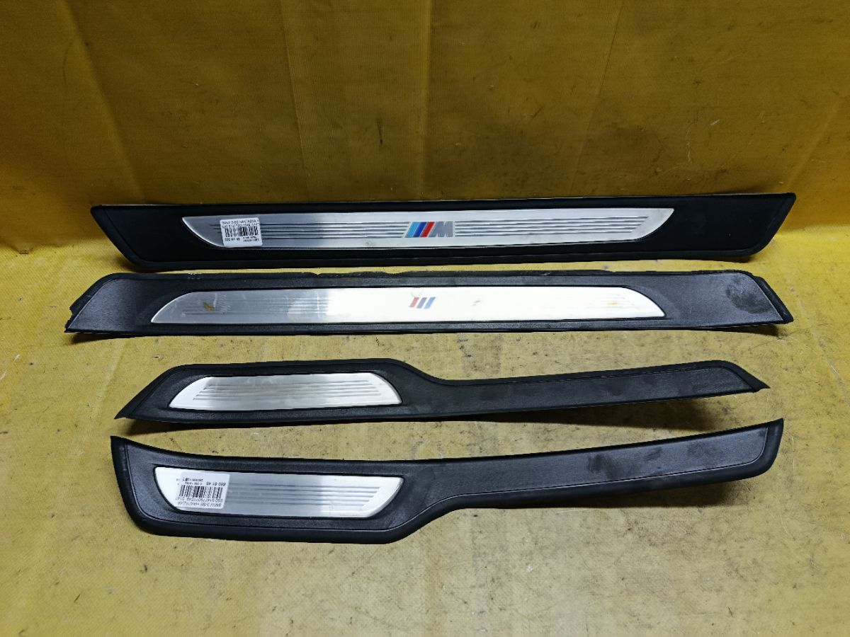 Накладка на порог салона 514779071549, 514779071539, 514779071599, 514779071609 на Bmw 3-Series E90 Фото 1