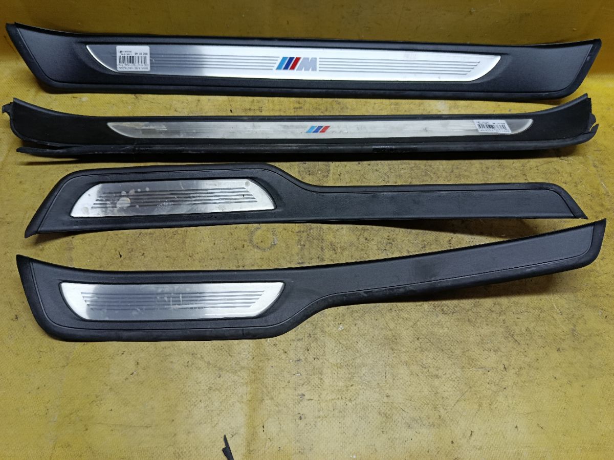 Накладка на порог салона 514779071549, 514779071539, 514779071599, 514779071609 на Bmw 3-Series E90 Фото 2