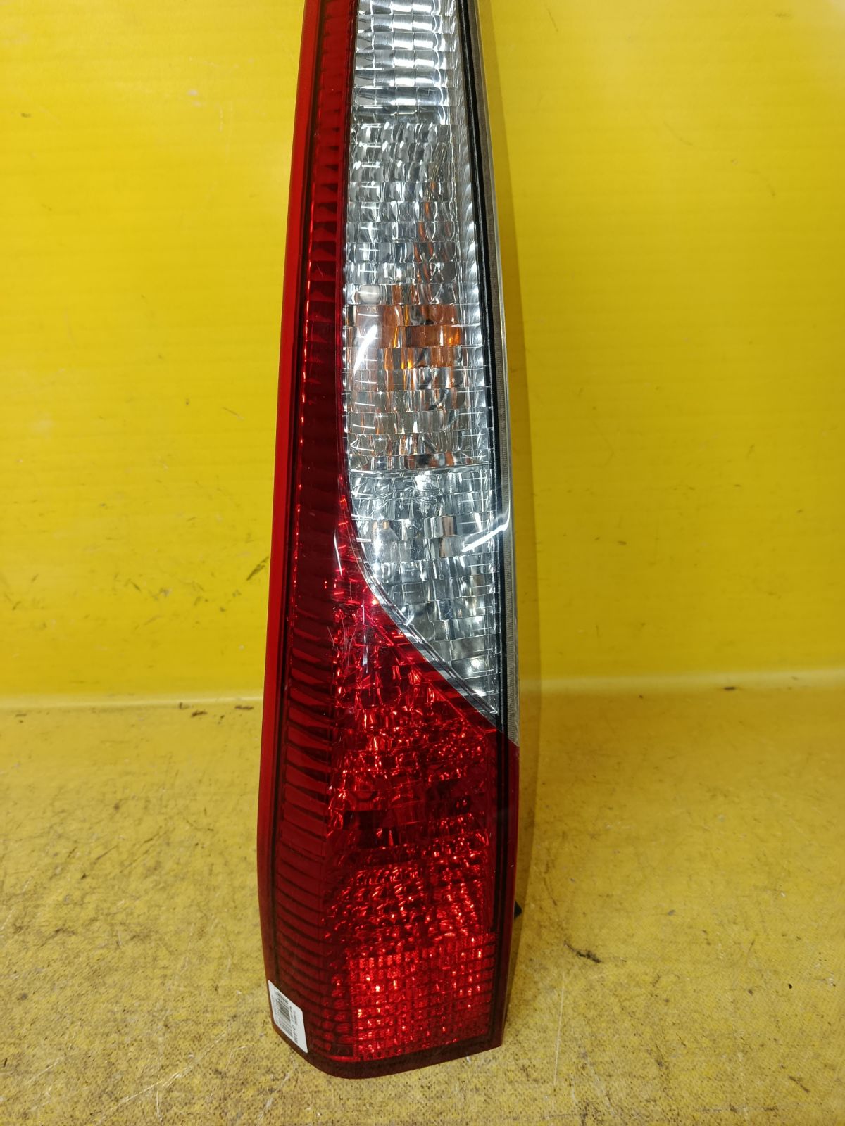 Стоп 220-87508 220-87508 на Mitsubishi Lancer Cedia Wagon CS5W Фото 2