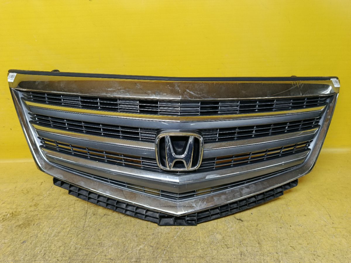 Решетка радиатора 71121-SYK-003, 71143-SYK-51 на Honda Elysion RR1 Фото 1